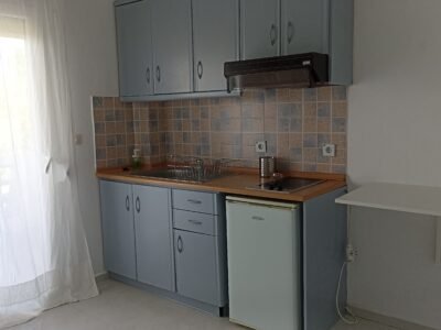 apartment4 (8) (Large).jpg